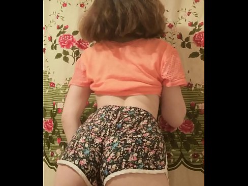 ❤️ Seksual gənc körpə kamera qarşısında şortunu soyundurur ❤ Porno fb bizdə ❌️